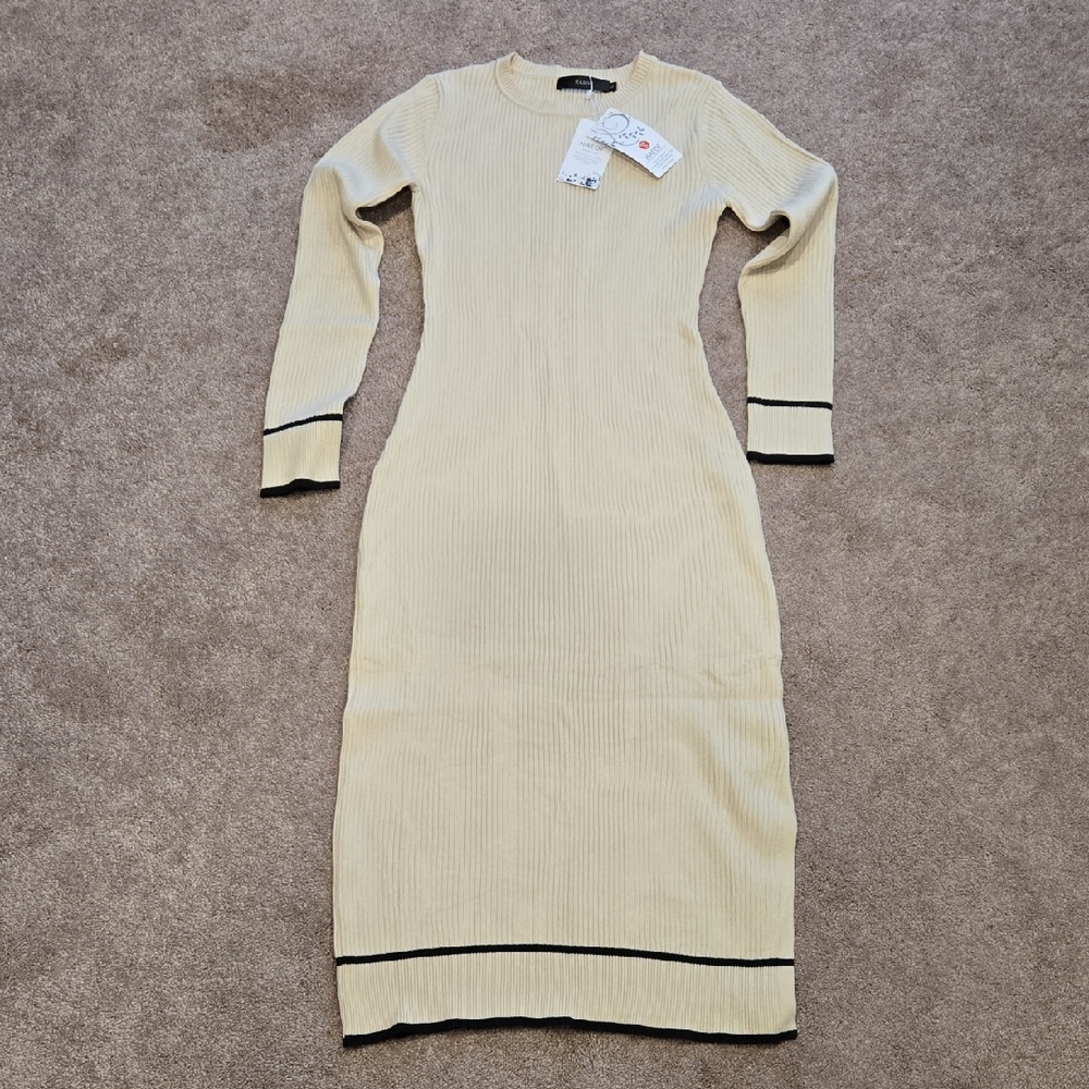 HAEOF Elegant Cream Ribbed Knit Dress, size S, NWT